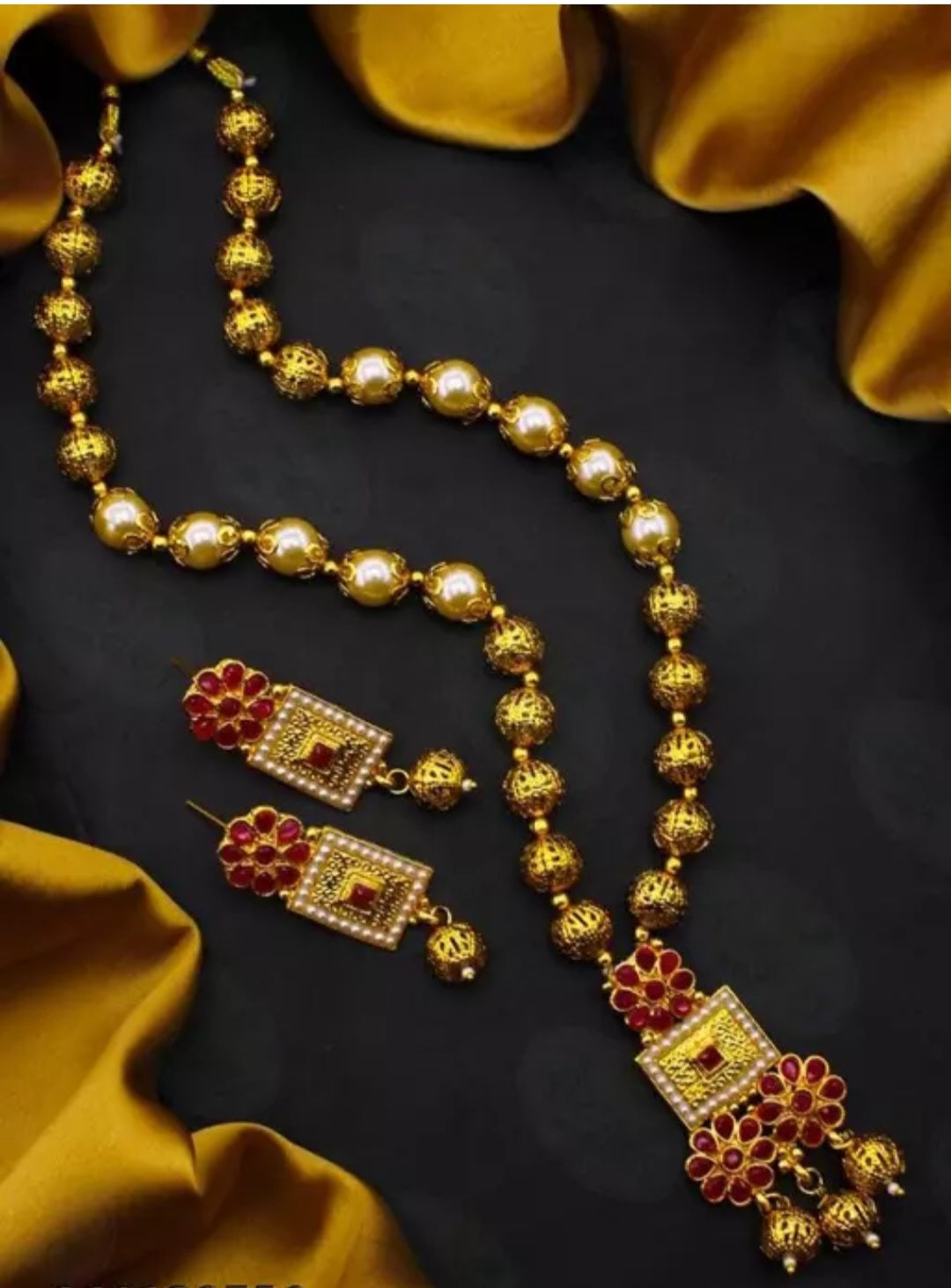 Beautiful Long Golden Set